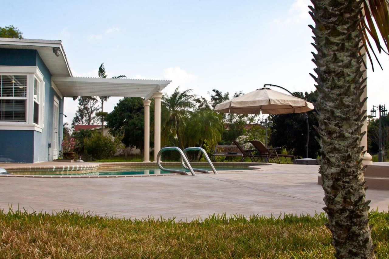 Homestay Weston Ranches Southwest Ranches Extérieur photo